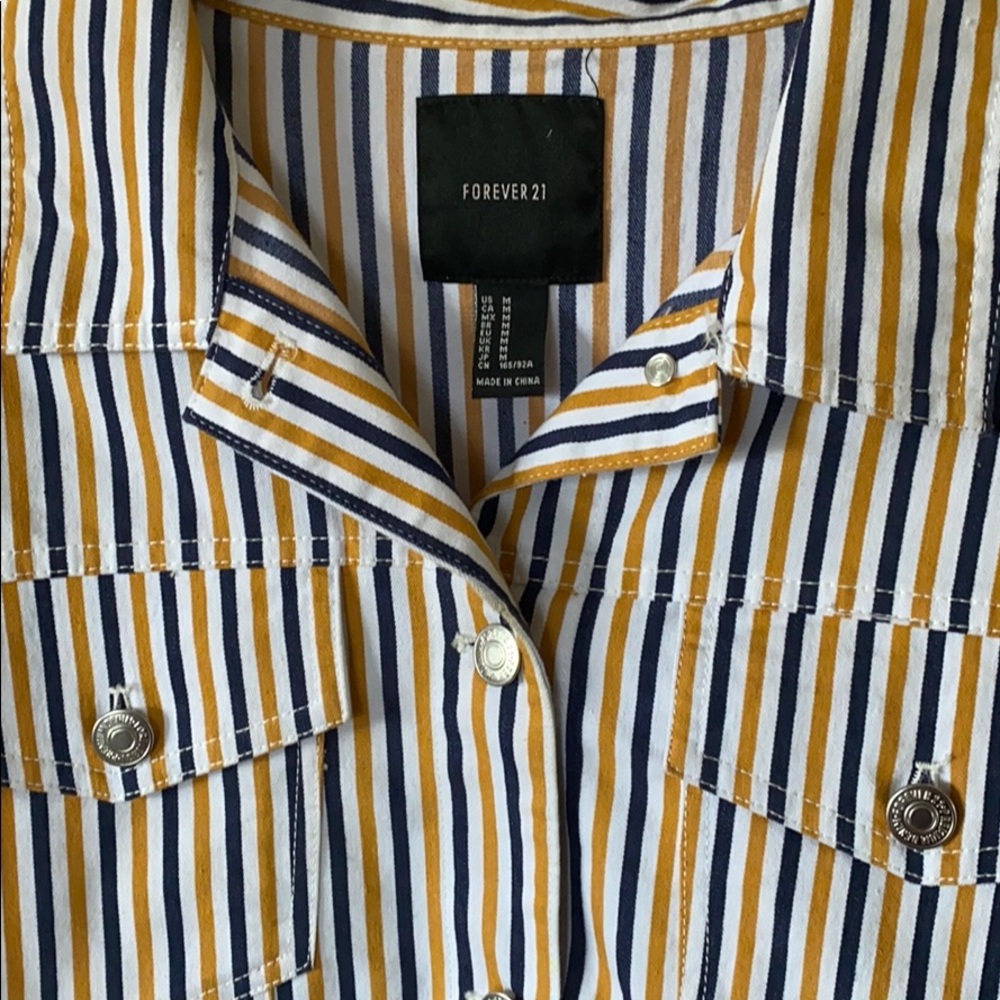 Striped Crop Jacket - Picture 2 of 2